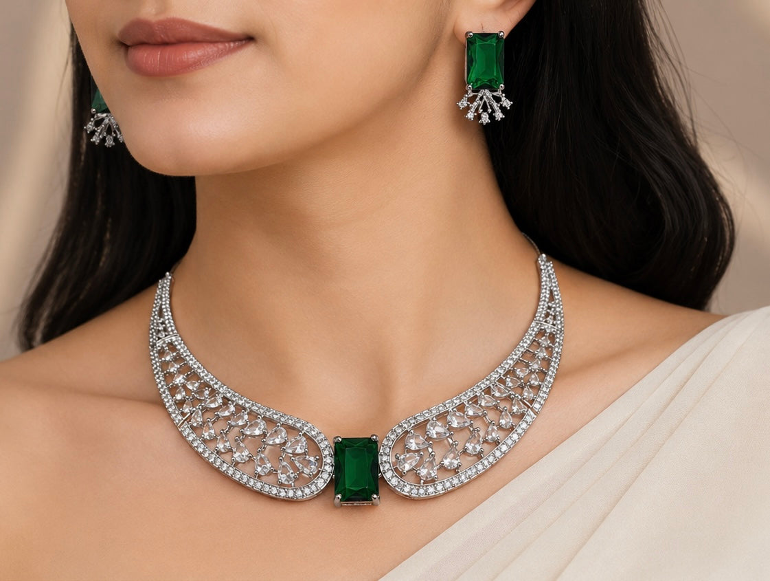 Emerald Wing Necklace Set