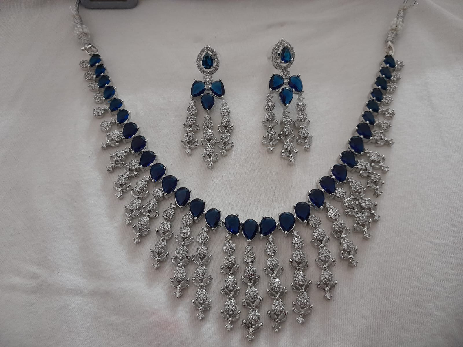 Sapphire Cascade Necklace Set