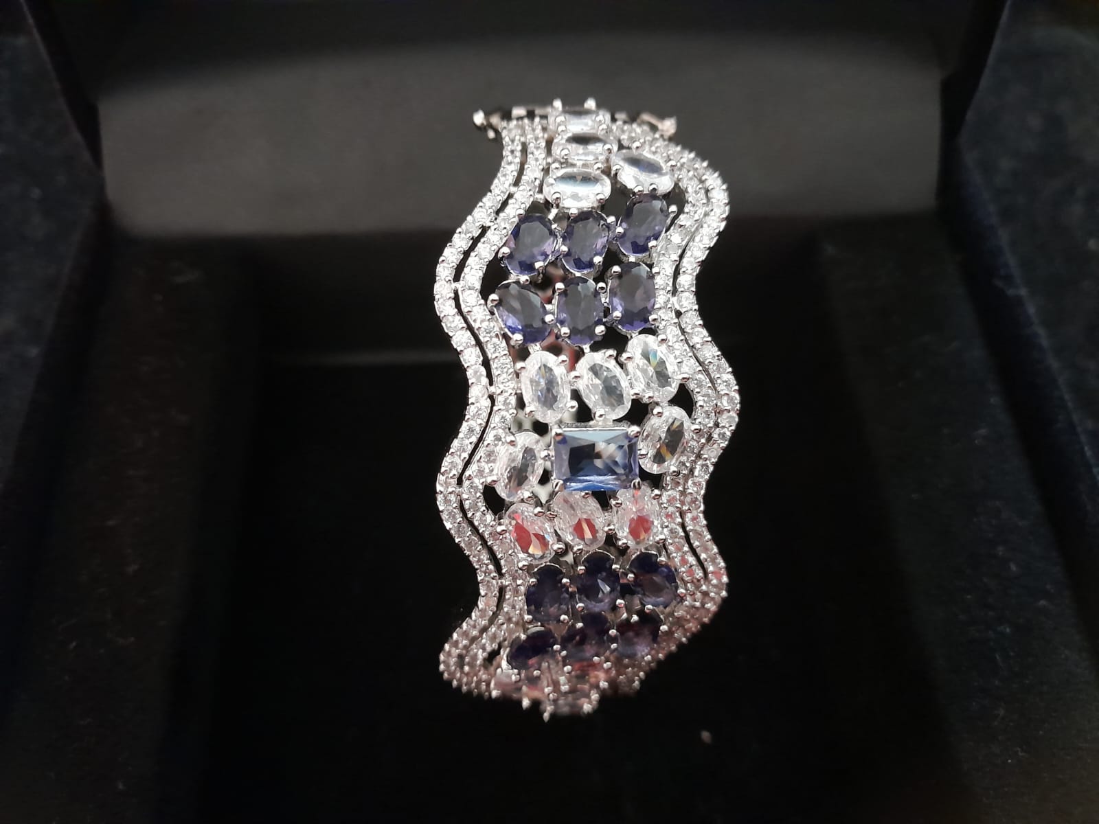 Silver Wave Luxe Bracelet- Lavender