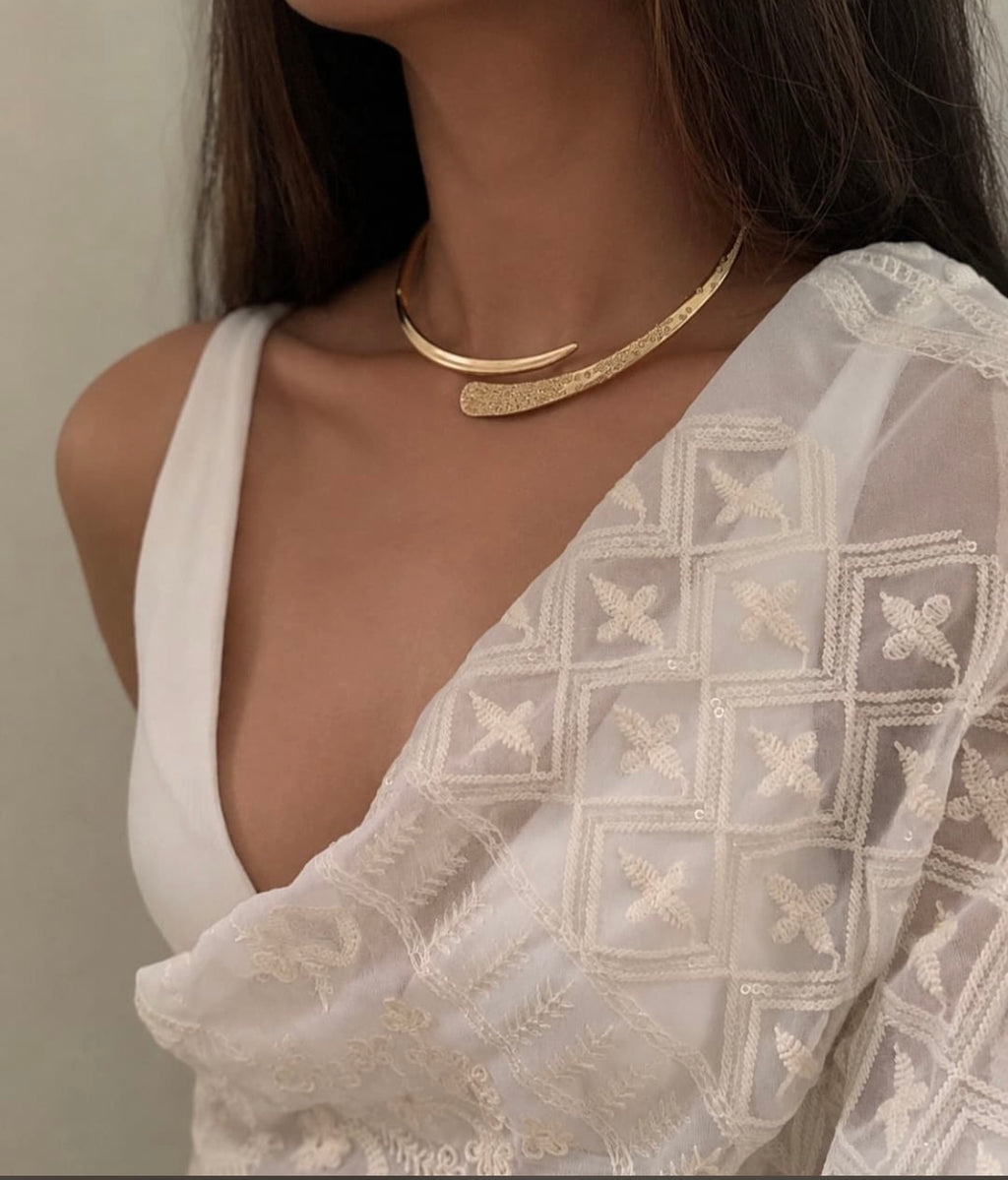 The Golden Serenity Choker