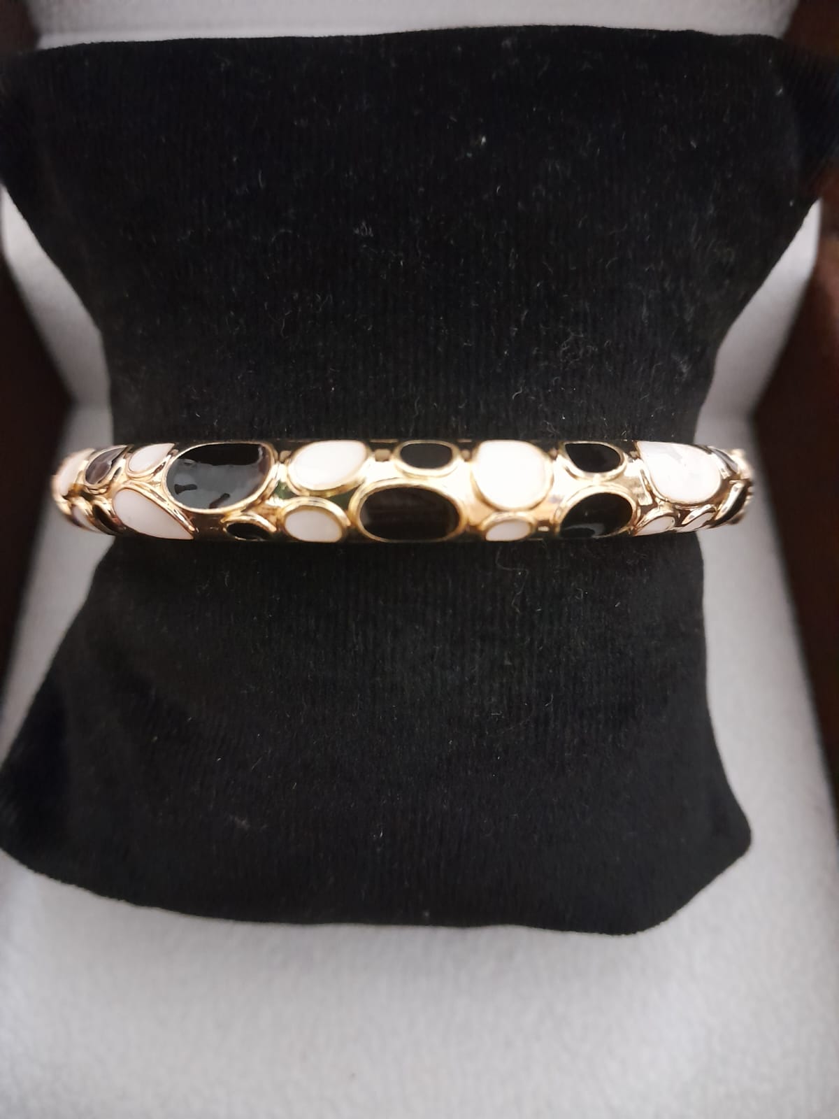 Meenakari Floral Open Lock Bangle- Black Bubbles